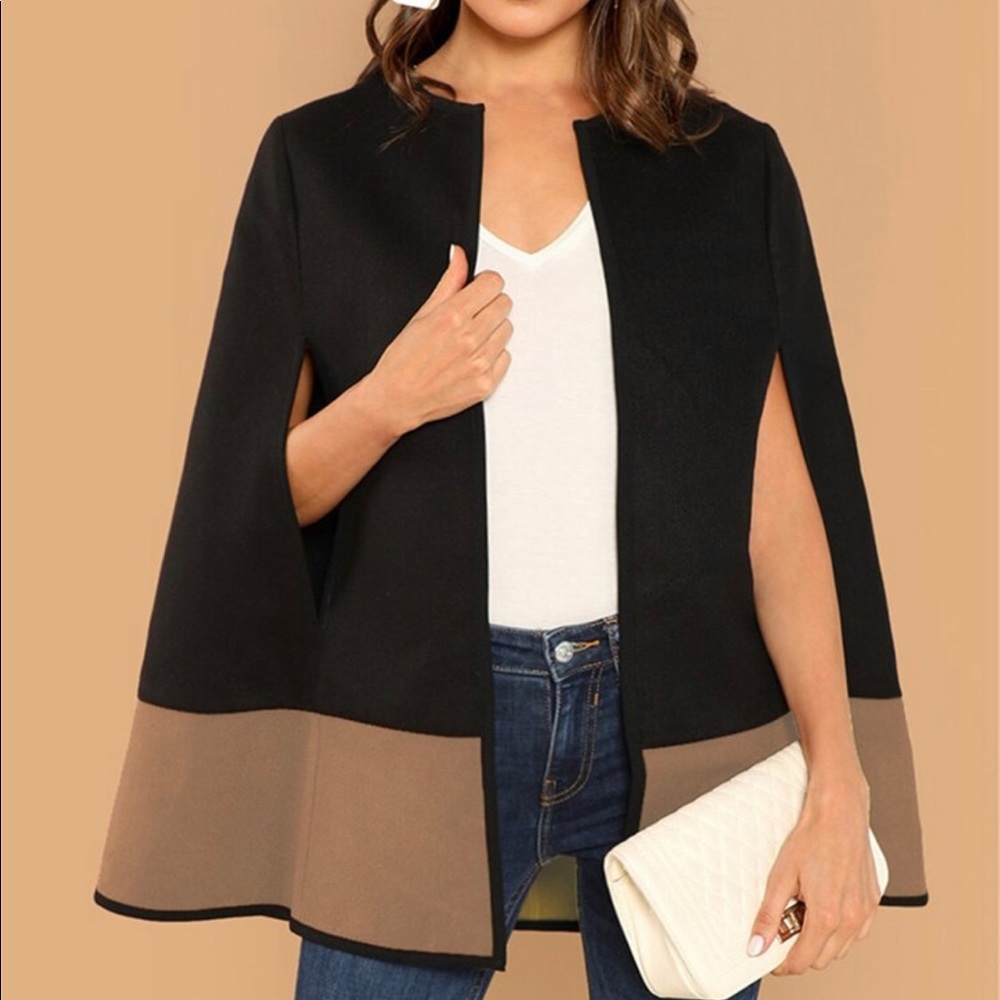 STRIKING cape style coat - Picture 2 of 5